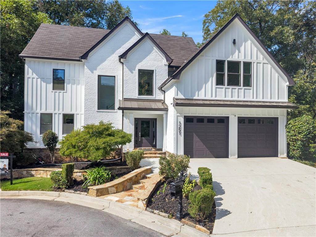 1251 Brookhaven Hideway Court NE