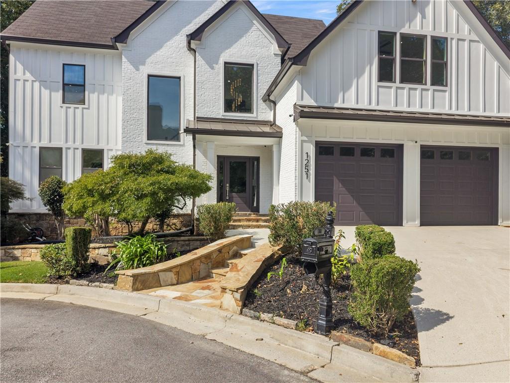 1251 Brookhaven Hideway Court NE