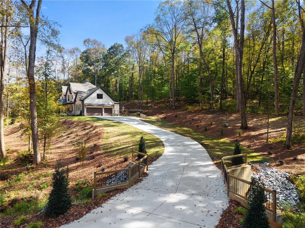 832 Walnut River Trail