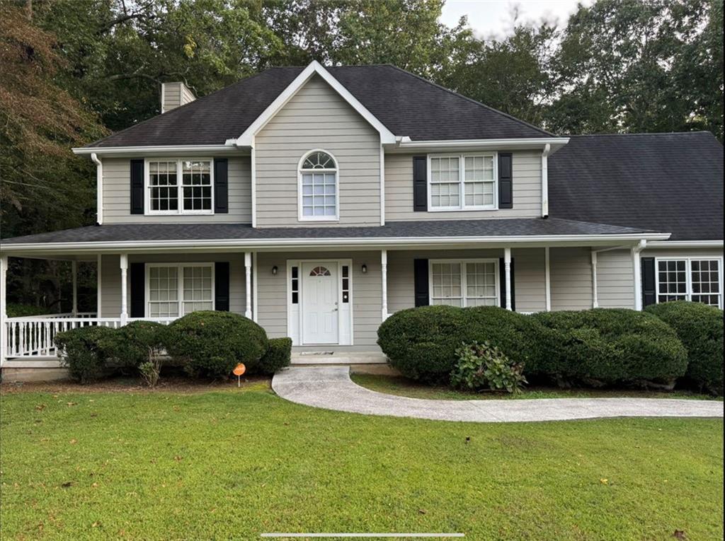 Charming Colonial with Spacious Layout & Private Lot
Welcome to this beautiful 2-story Colonial-style home in Gwinnett County, offering a perfect balance of timeless character and modern convenience. Set on a private wooded corner lot (½–1 acre), this home provides the space and privacy you’re looking for, with plenty of room to relax and entertain.
Inside You’ll Love:
-Grand 2-story foyer and 9+ ft ceilings for an open, airy feel
-Sunlit spaces with skylights and large windows
-Hardwood floors on the main, plus tile baths and cozy carpet in bedrooms
-Owner’s suite with double vanity, garden tub, separate shower, and walk-in closet
-Functional touches like pulldown attic stairs and a spacious unfinished basement (1,360 sq ft) for extra storage
Comfort All Year:
-Gas central heating and electric central cooling
Outdoor Living:
-Multiple spaces to enjoy the outdoors: porch, balcony, deck/patio, and garden area
-Private backyard with wooded views, sloping lot, and plenty of room to make it your own
Parking:
-2-car garage with additional driveway space
Location & Schools:
-Conveniently located near shopping, dining, and parks, with highly regarded schools:
-Annistown Elementary
-Shiloh Middle
-Shiloh High
This home combines style, space, and a desirable location — perfect for anyone seeking comfort and privacy while staying close to everything Gwinnett has to offer.
