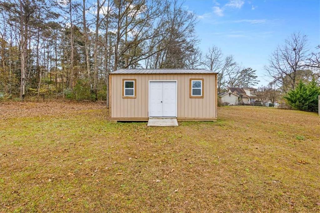 202 Ridgewood Road