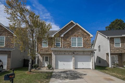 Homes For Sale - 8865 Seneca Road<br/> Palmetto, GA 30268