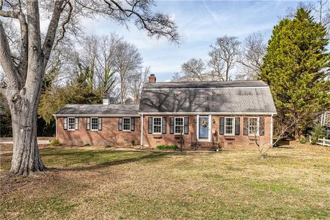 Homes For Sale - 227 W Lakeshore Drive<br/> Floyd County, Rome, GA 30161