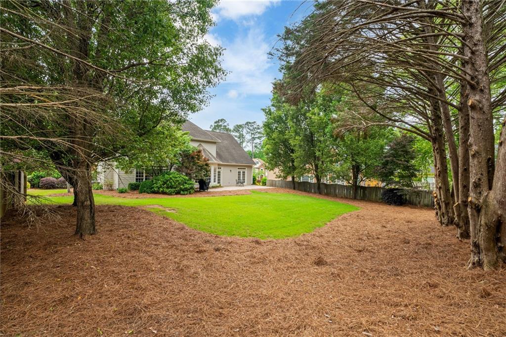 6695 Buckingham Circle, Cumming, Georgia image 30