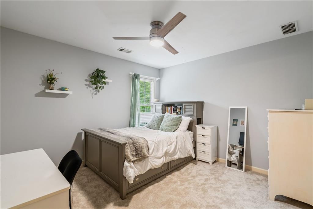 6695 Buckingham Circle, Cumming, Georgia image 39