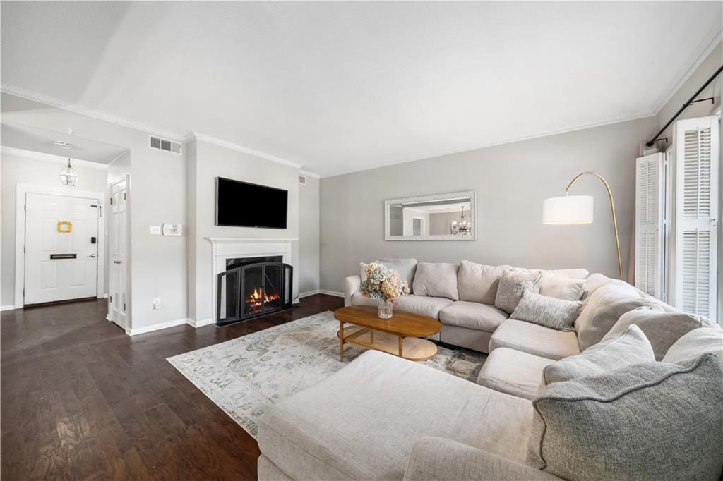3050 Margaret Mitchell Drive 016