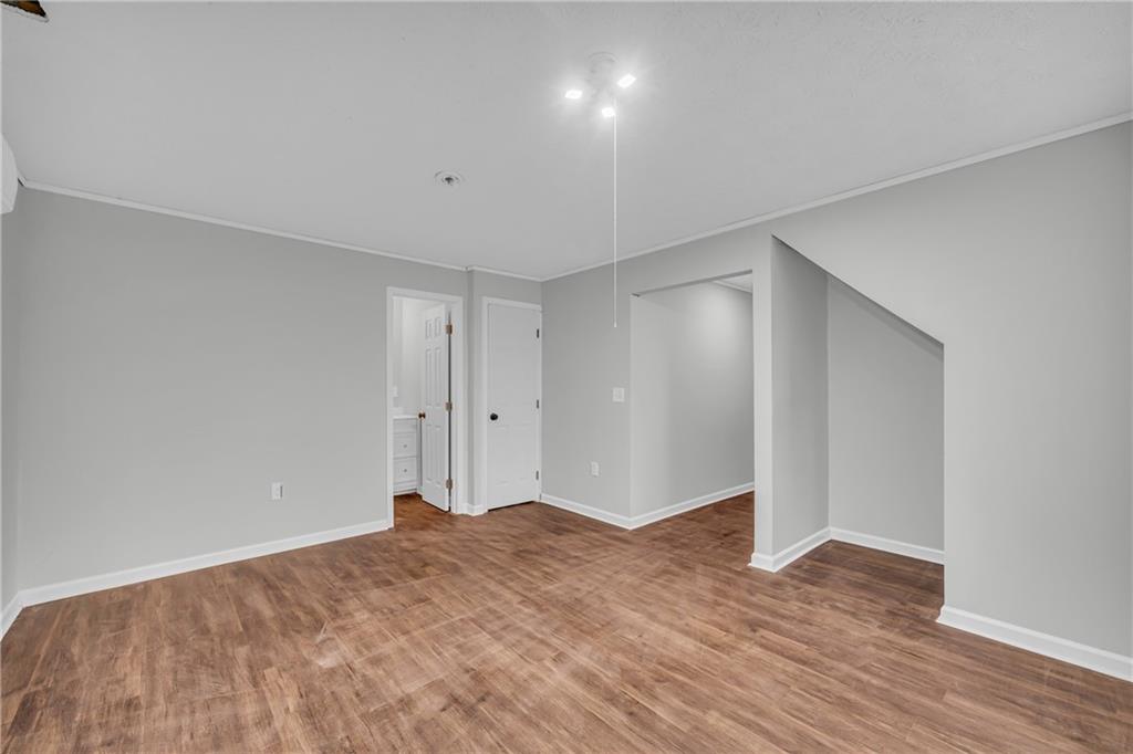 4366 Thorngate Lane