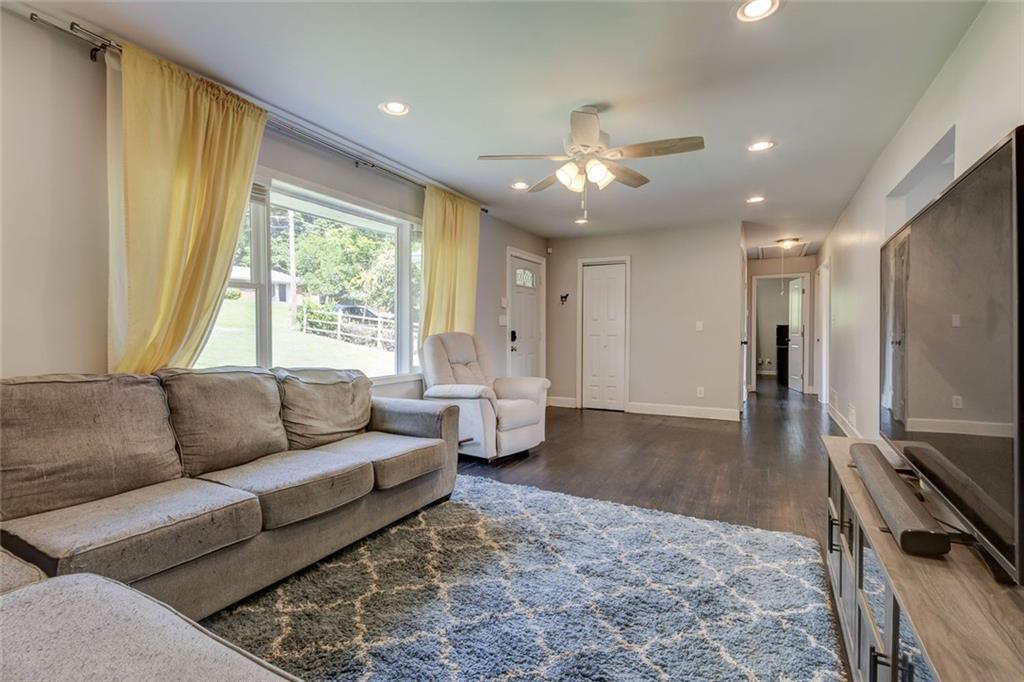 1848 Winthrop Drive SE