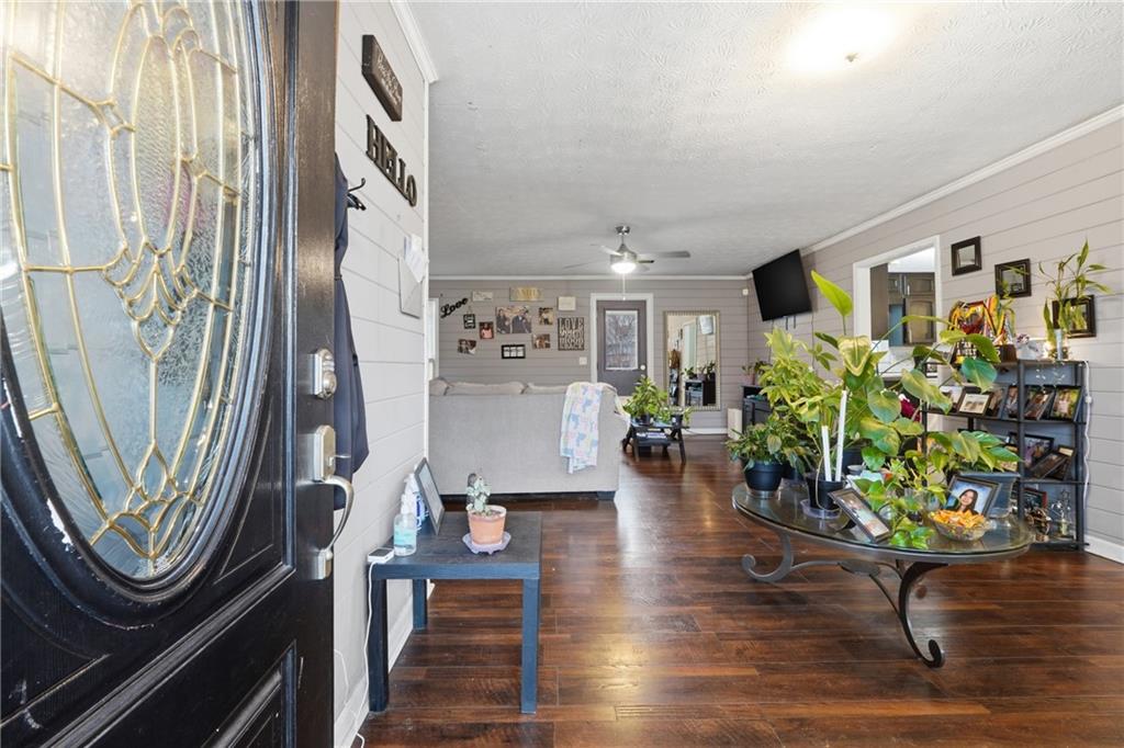 93 Gloster Road SW