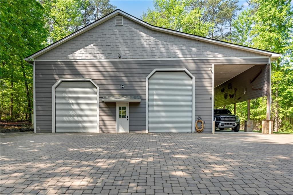 1210 Fontainebleau Court