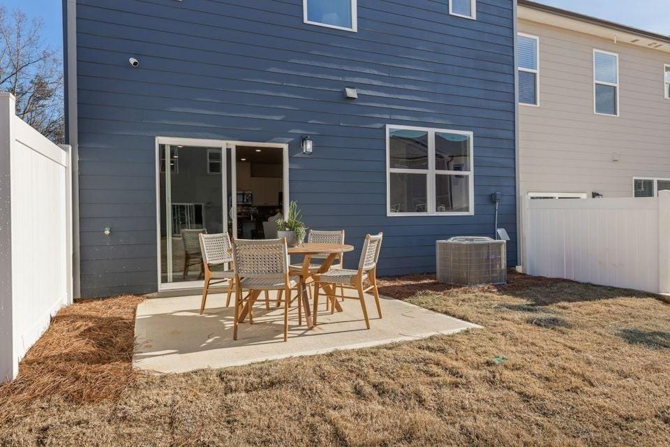 5247 Canberra Drive #60, Flowery Branch, Georgia image 2