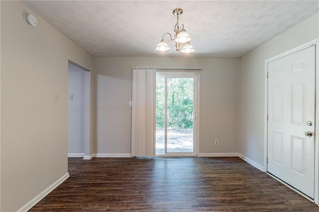 5326 Rocky Pine Drive, Lithonia, Georgia image 7