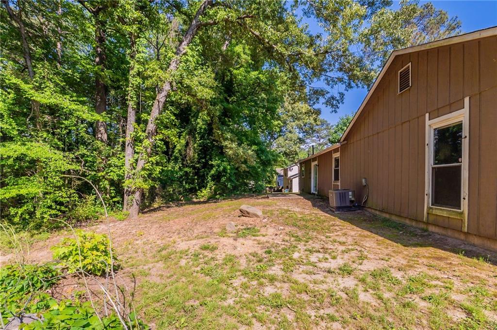 5326 Rocky Pine Drive, Lithonia, Georgia image 20