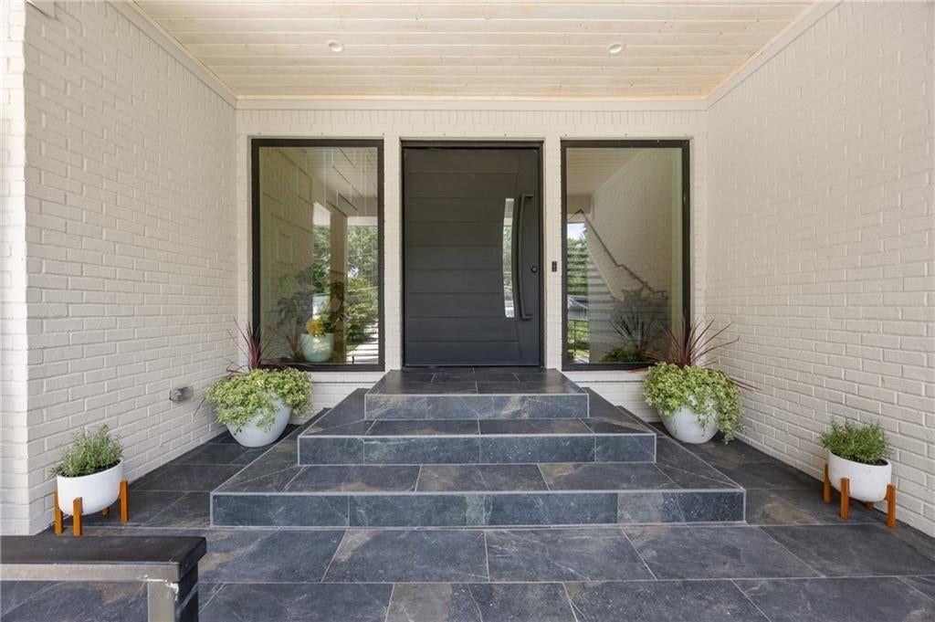 680 Carriage Drive