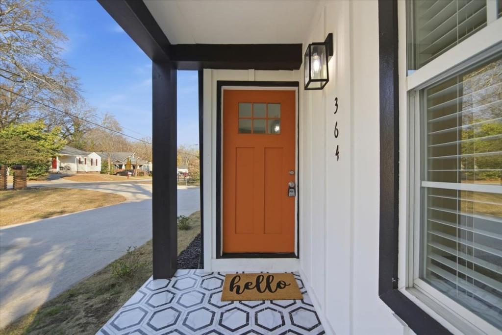 366 McArthur Drive NE