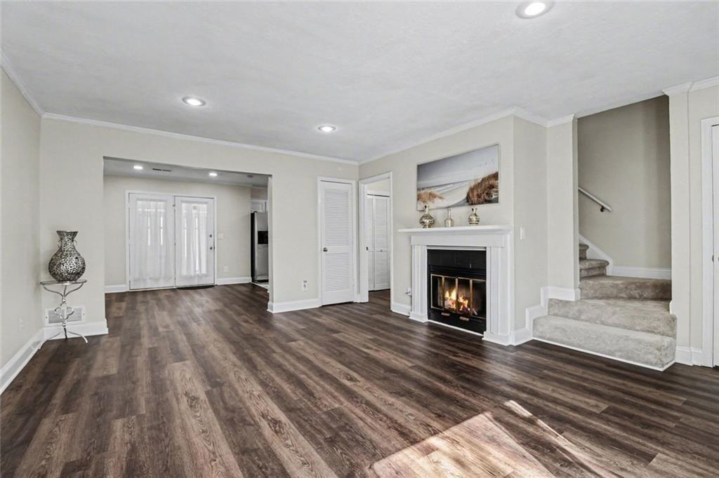 161 Holcomb Ferry Road