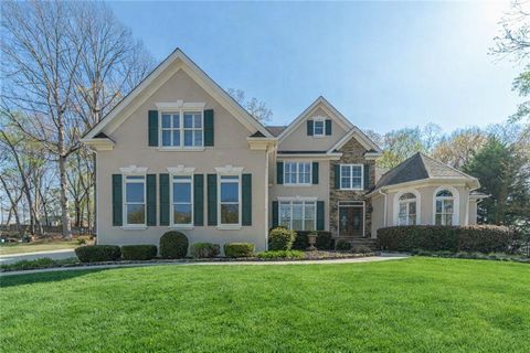 Homes For Sale - 1792 Bristol Farms Court<br/> Grayson, GA 30017