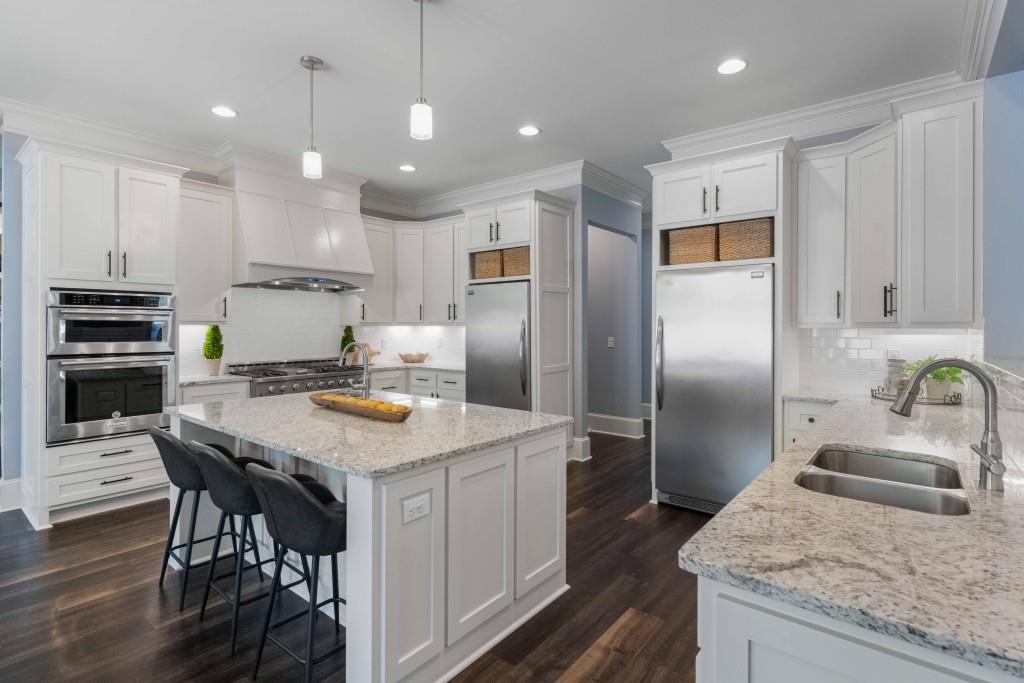 5138 Price Drive, Suwanee, Georgia image 9
