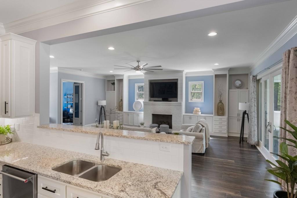 5138 Price Drive, Suwanee, Georgia image 12