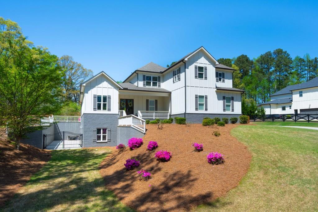 5138 Price Drive, Suwanee, Georgia image 2