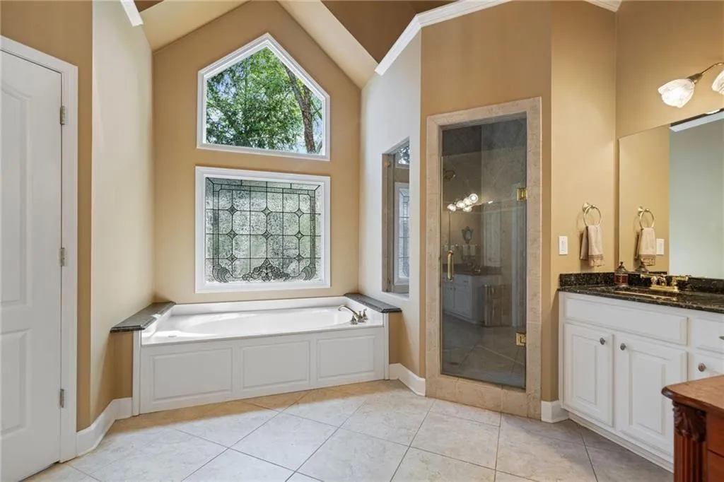 Duluth, Georgia 30097, United States, 4 Bedrooms Bedrooms, ,4 BathroomsBathrooms,Residential,Active,173272