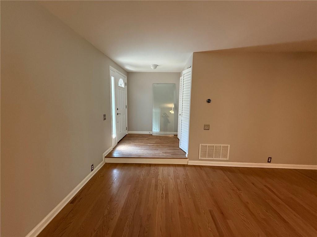 40 Dunwoody Springs Drive