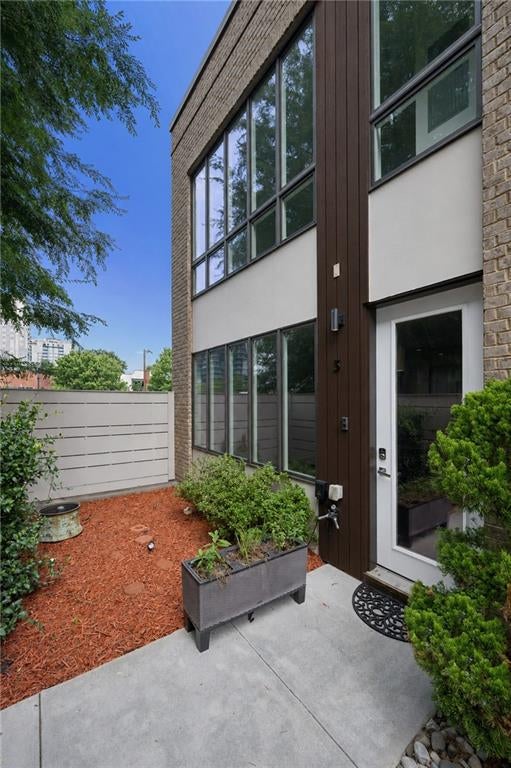 975 Piedmont Avenue NE 3