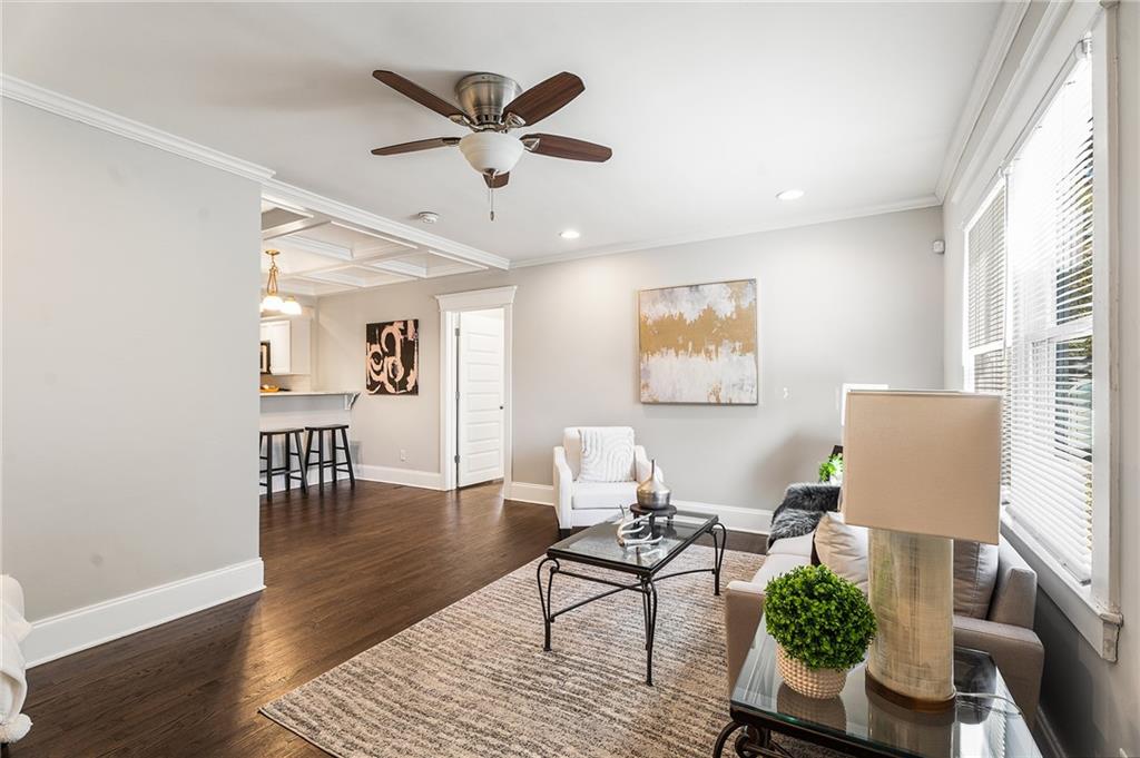 477 S Howard Street SE