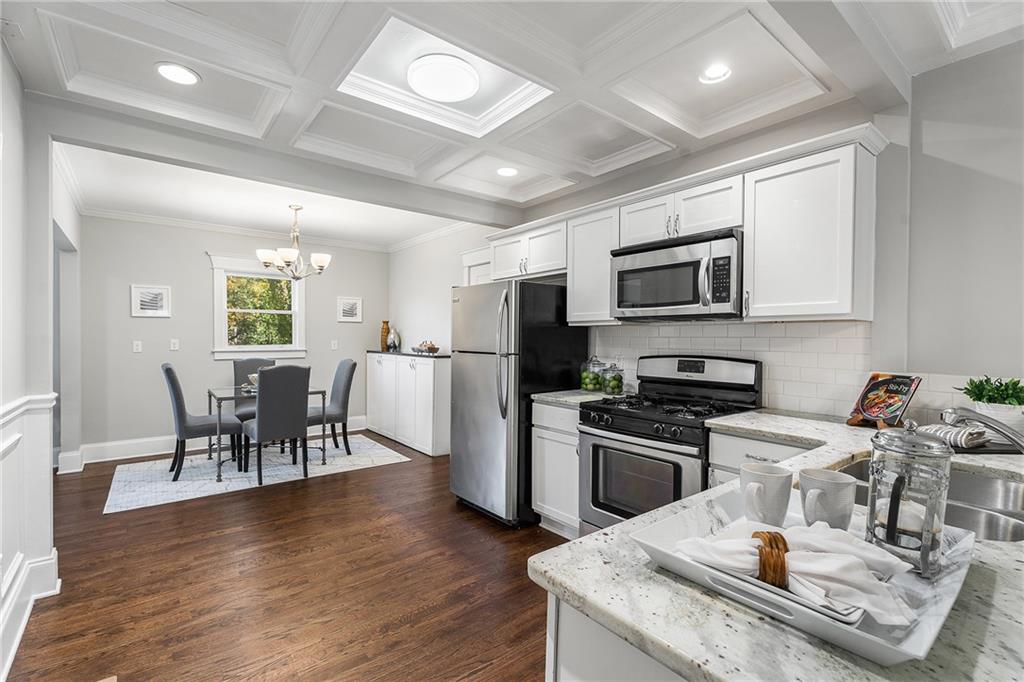 477 S Howard Street SE