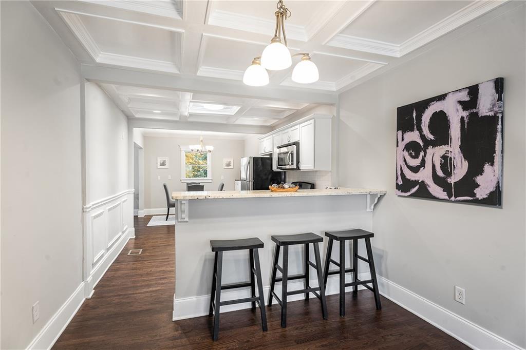 477 S Howard Street SE