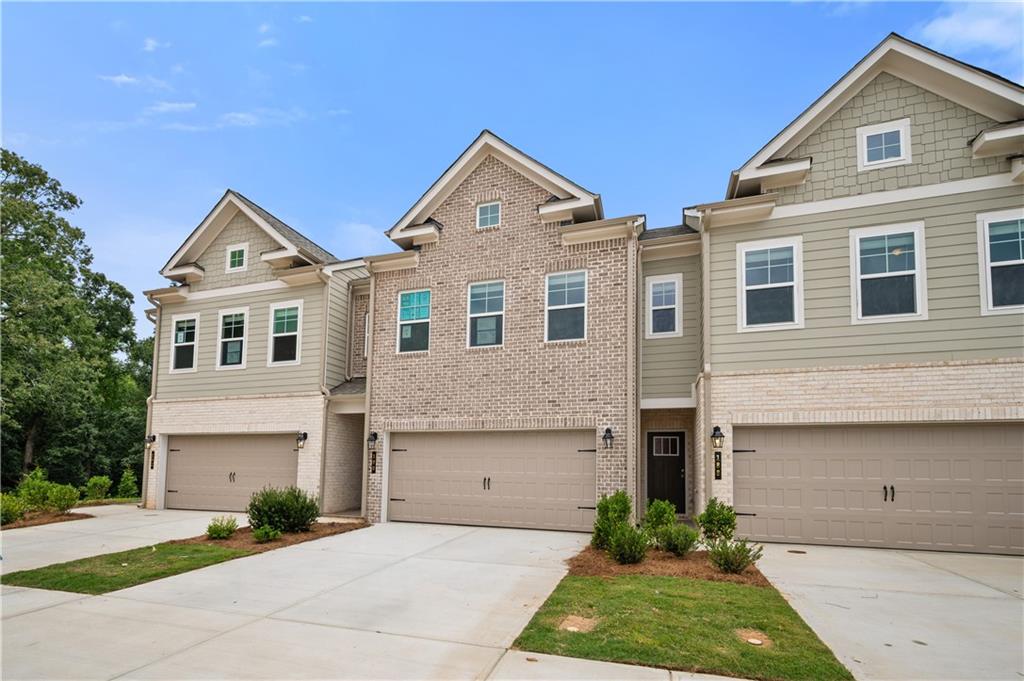 190 Abbotts Crossing Circle