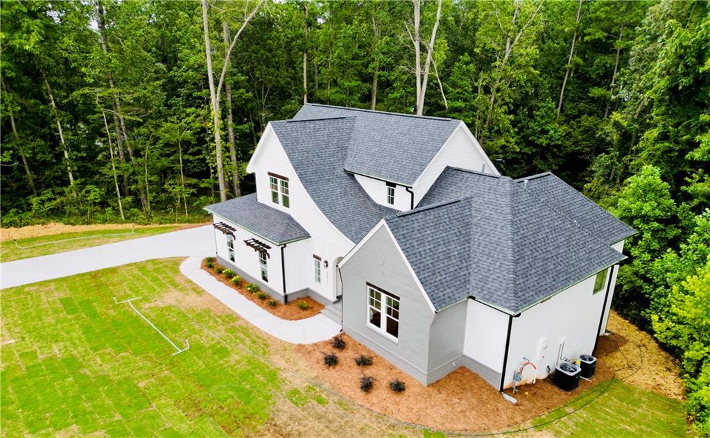 6312 Woodstock Rd