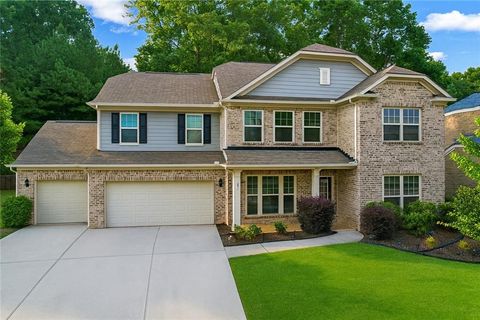 139 Vinca Circle Suwanee GA 30024