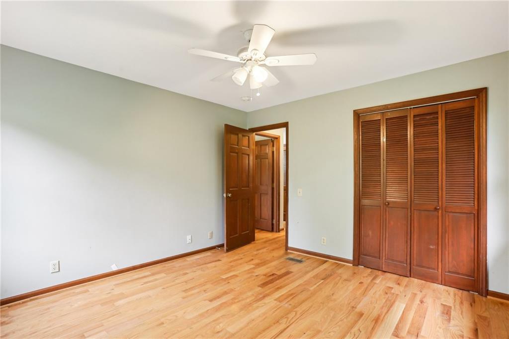 4071 Warren Road, Flowery Branch, Georgia image 33