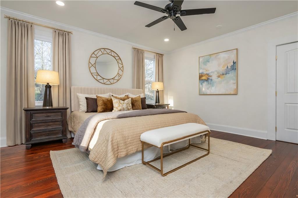 1129 Sanders Avenue SE