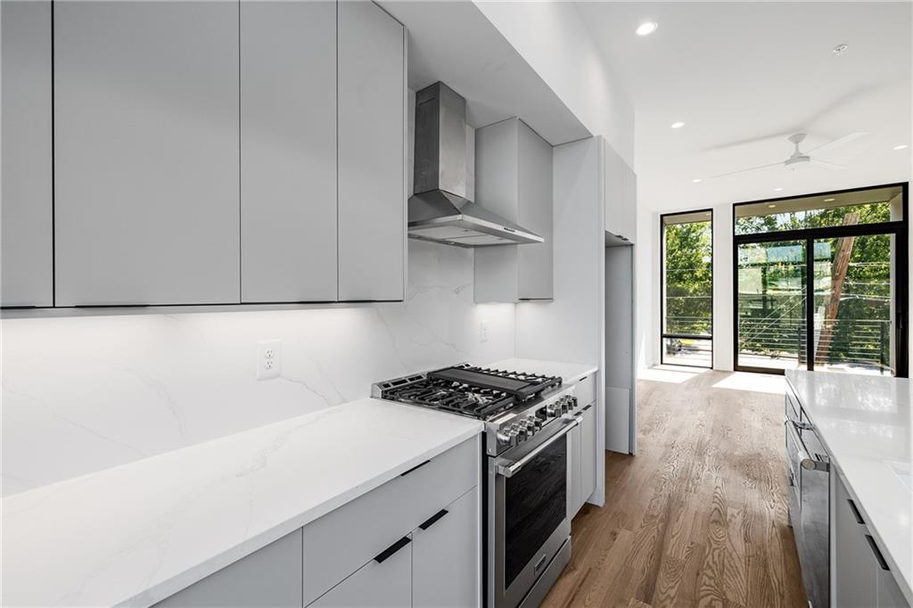 105 Georgia Avenue SE 8