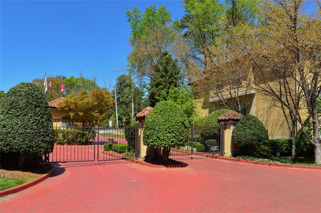 3777 PEACHTREE Road NE 932