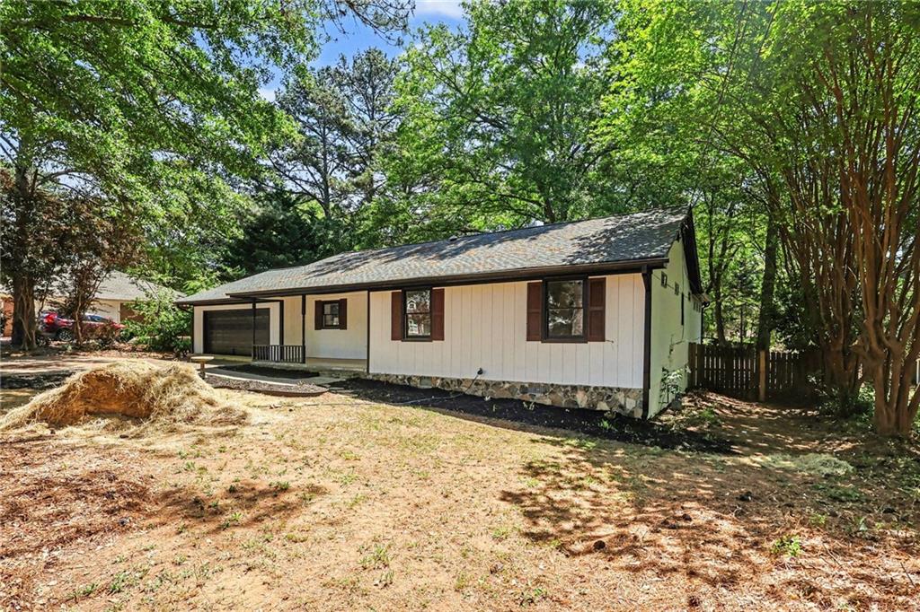 1918 Heritage Drive SW