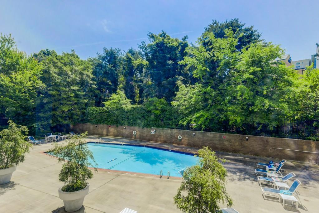 215 Piedmont Avenue NE 2003