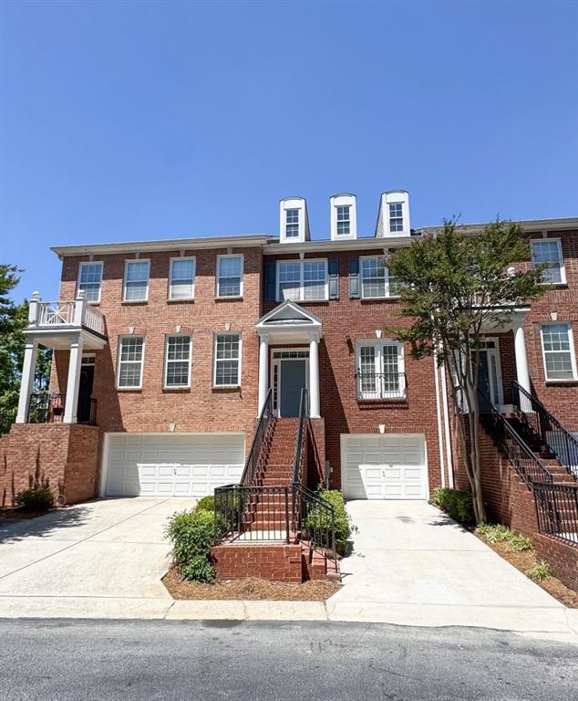 1741 Highlands View SE