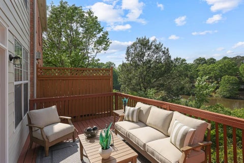 Townhouse For Sale - 1741 Highlands View<br/> Smyrna, GA 30082