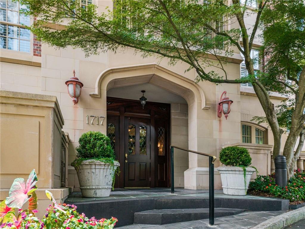 The Clifton - Residential