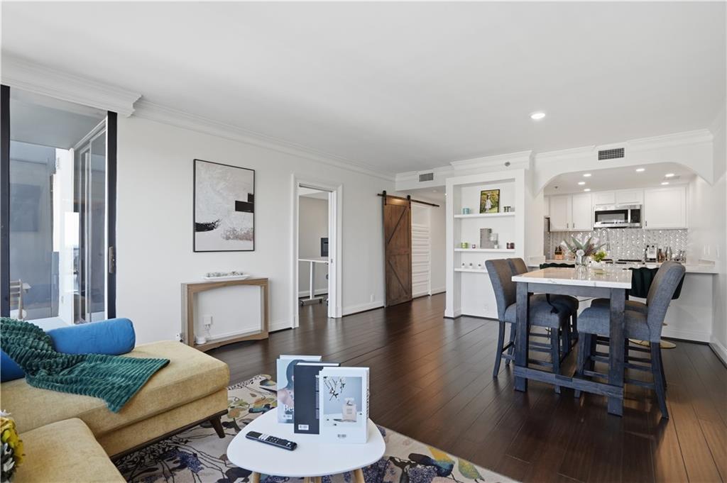 3481 Lakeside Drive NE 2903
