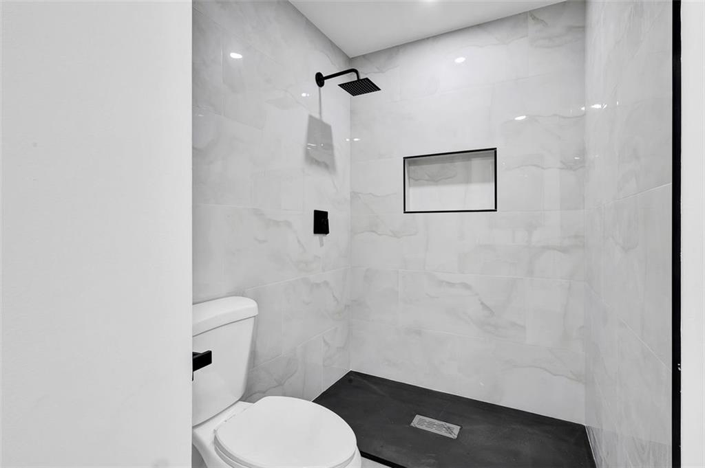 9148 Homewood Drive, Riverdale, Georgia image 20