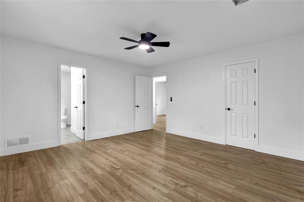 9148 Homewood Drive, Riverdale, Georgia image 17