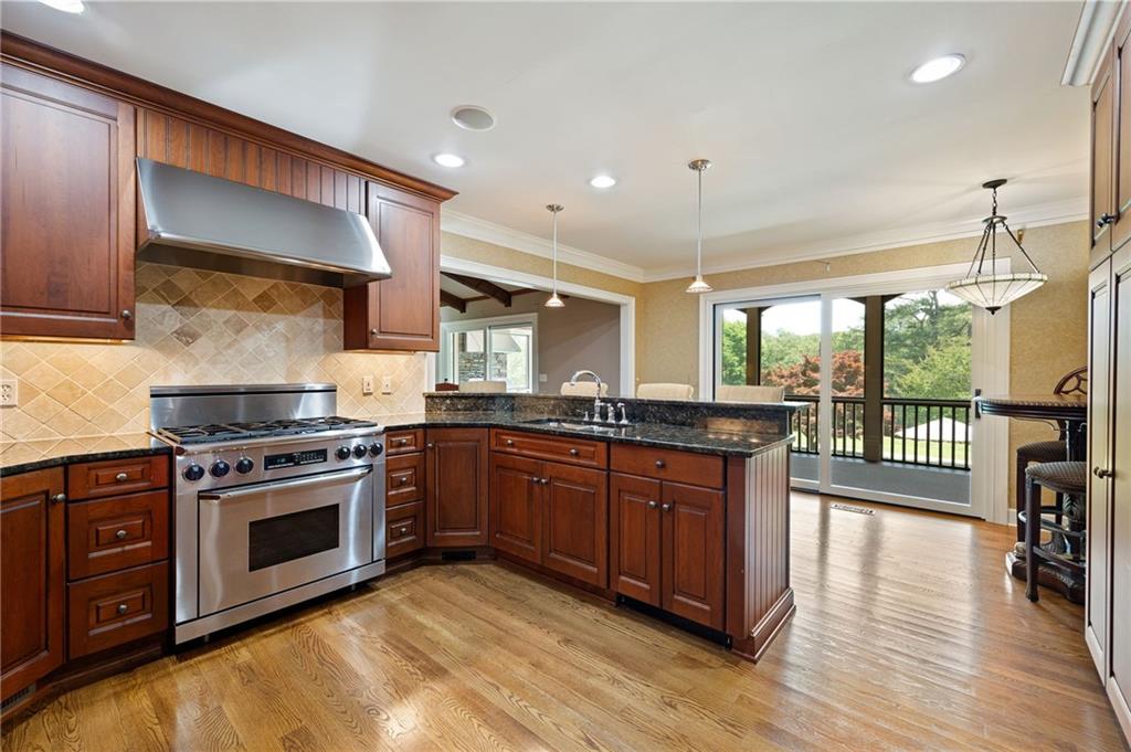Kennesaw, Georgia, 30152, United States, 6 Bedrooms Bedrooms, ,10 BathroomsBathrooms,Residential,Active,2051973