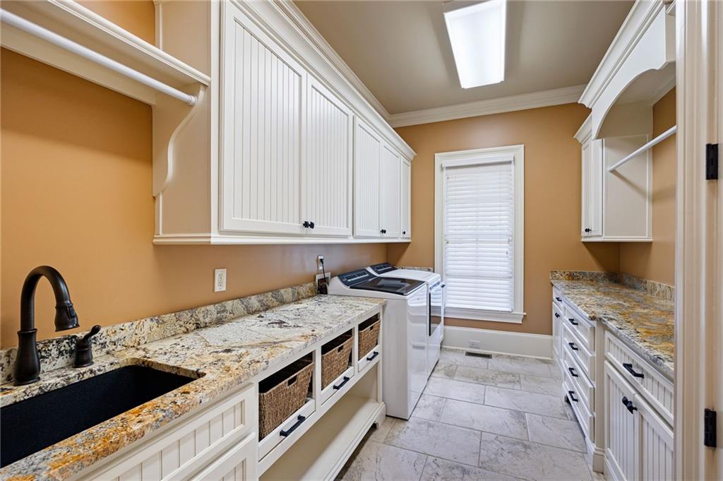 Kennesaw, Georgia, 30152, United States, 6 Bedrooms Bedrooms, ,10 BathroomsBathrooms,Residential,Active,2051973