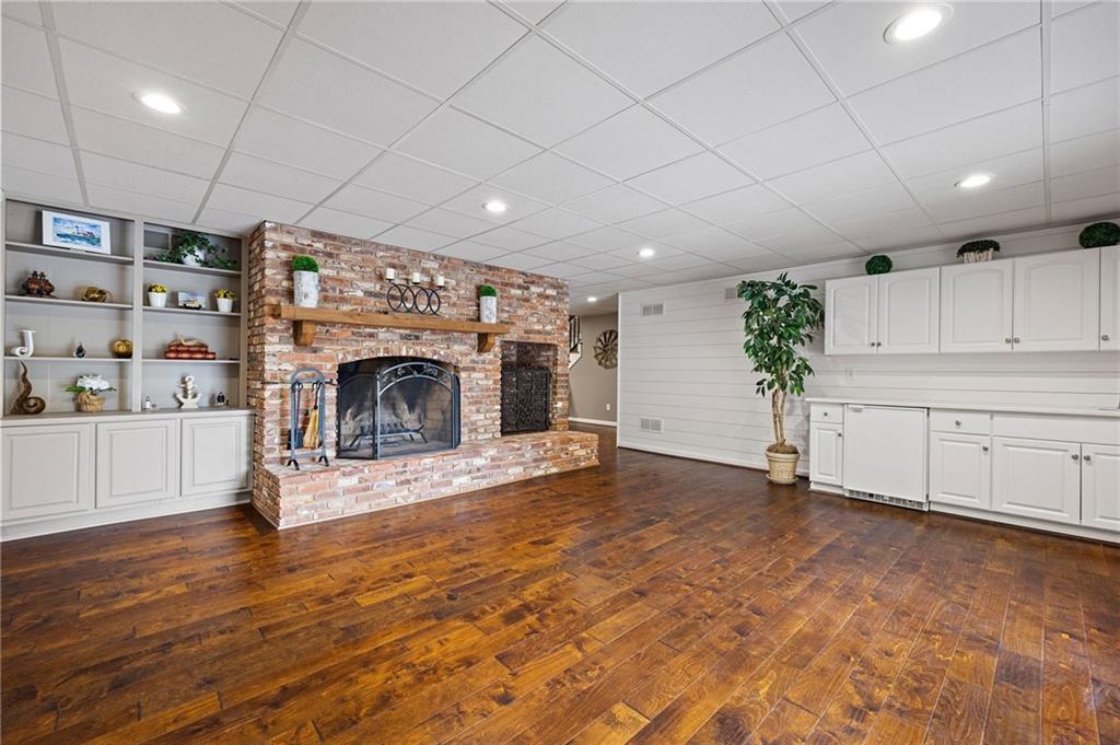 Kennesaw, Georgia, 30152, United States, 6 Bedrooms Bedrooms, ,10 BathroomsBathrooms,Residential,Active,2051973
