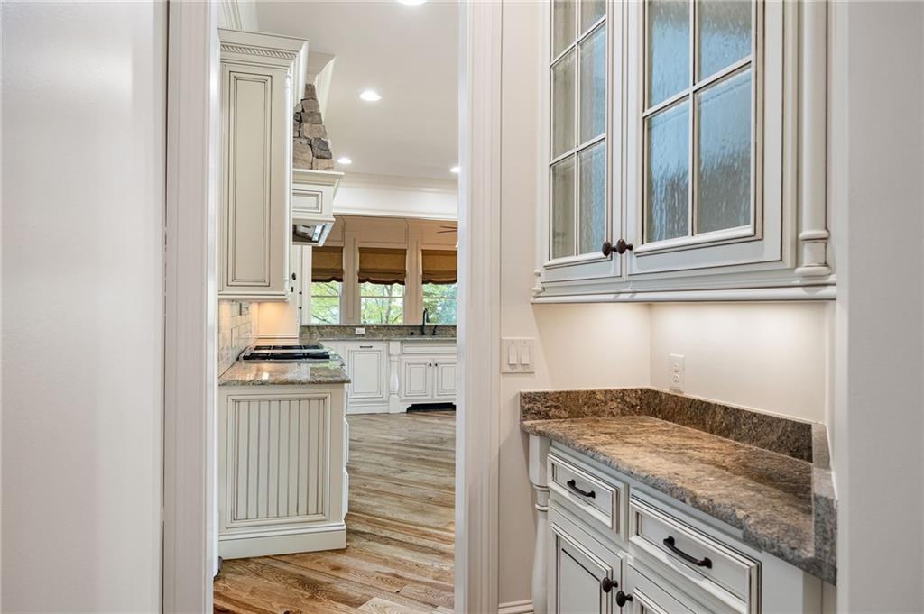 Kennesaw, Georgia, 30152, United States, 6 Bedrooms Bedrooms, ,10 BathroomsBathrooms,Residential,Active,2051973