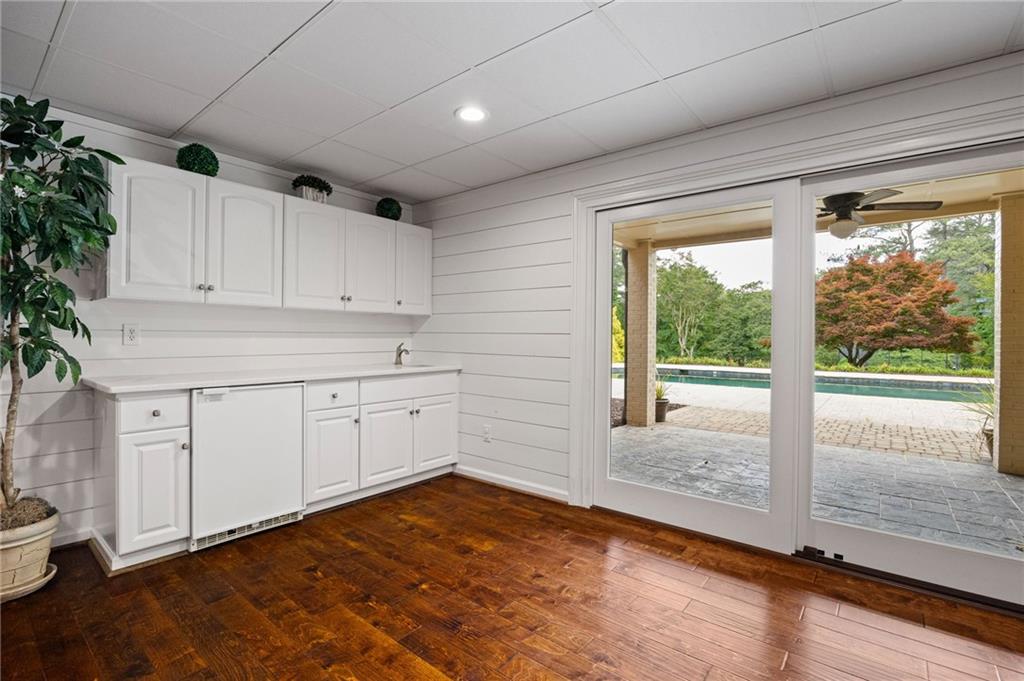 Kennesaw, Georgia, 30152, United States, 6 Bedrooms Bedrooms, ,10 BathroomsBathrooms,Residential,Active,2051973